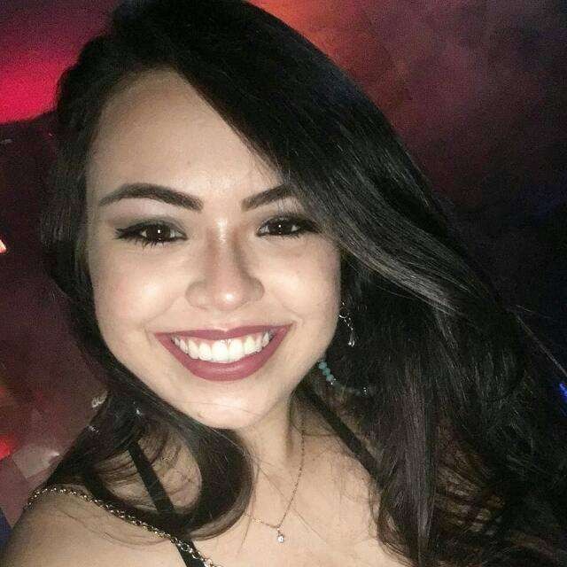 Caroline Araújo