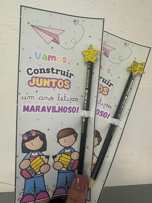 Cartãozinho volta às aulas 🥳