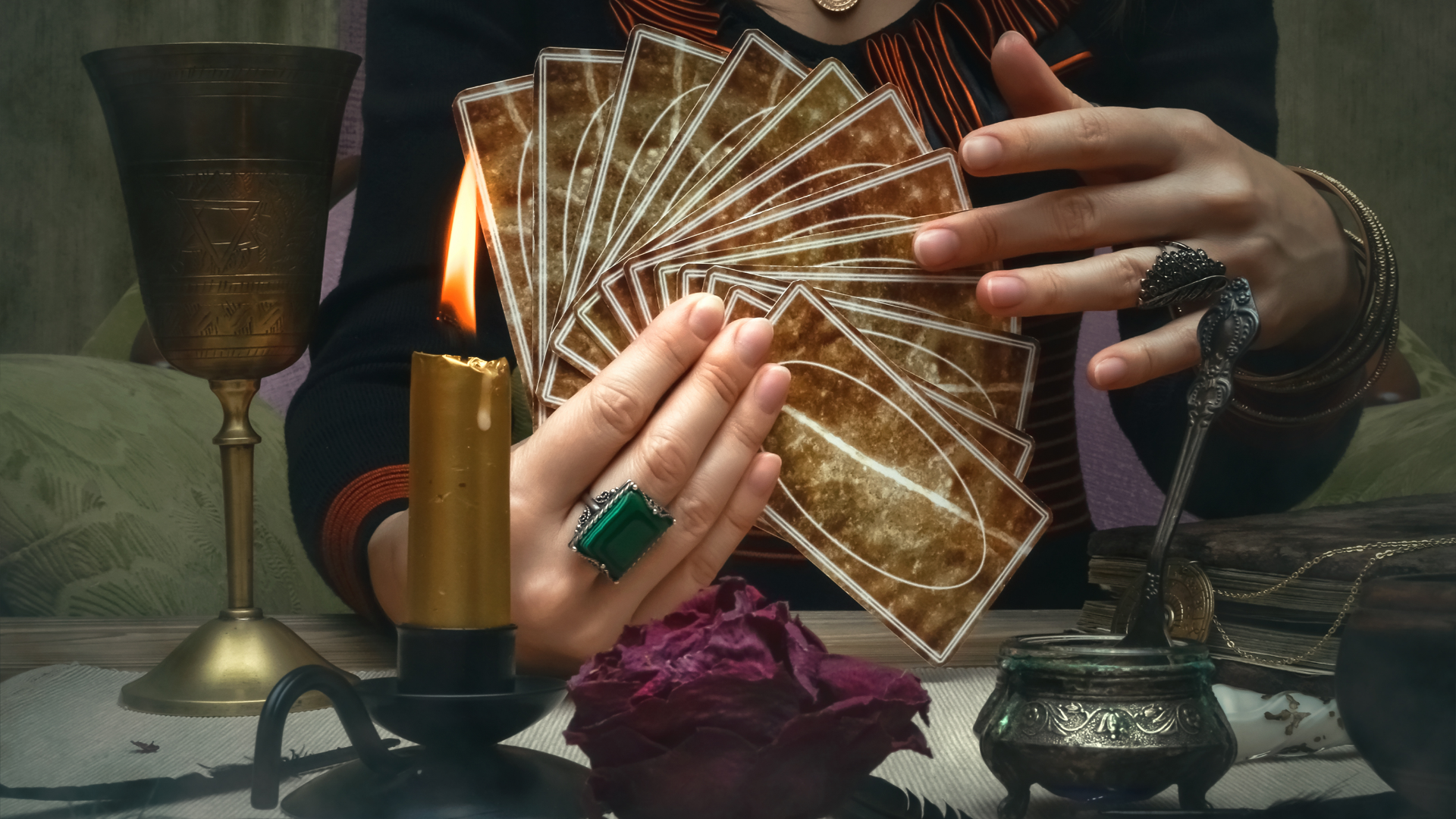 Imagem de capa para o Curso online Curso Básico de Baralho Cigano