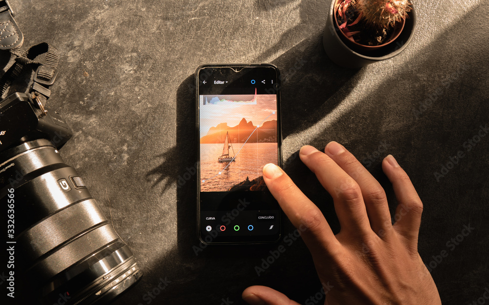 Imagem de capa para o Curso online Mini Curso Lightroom Mobile