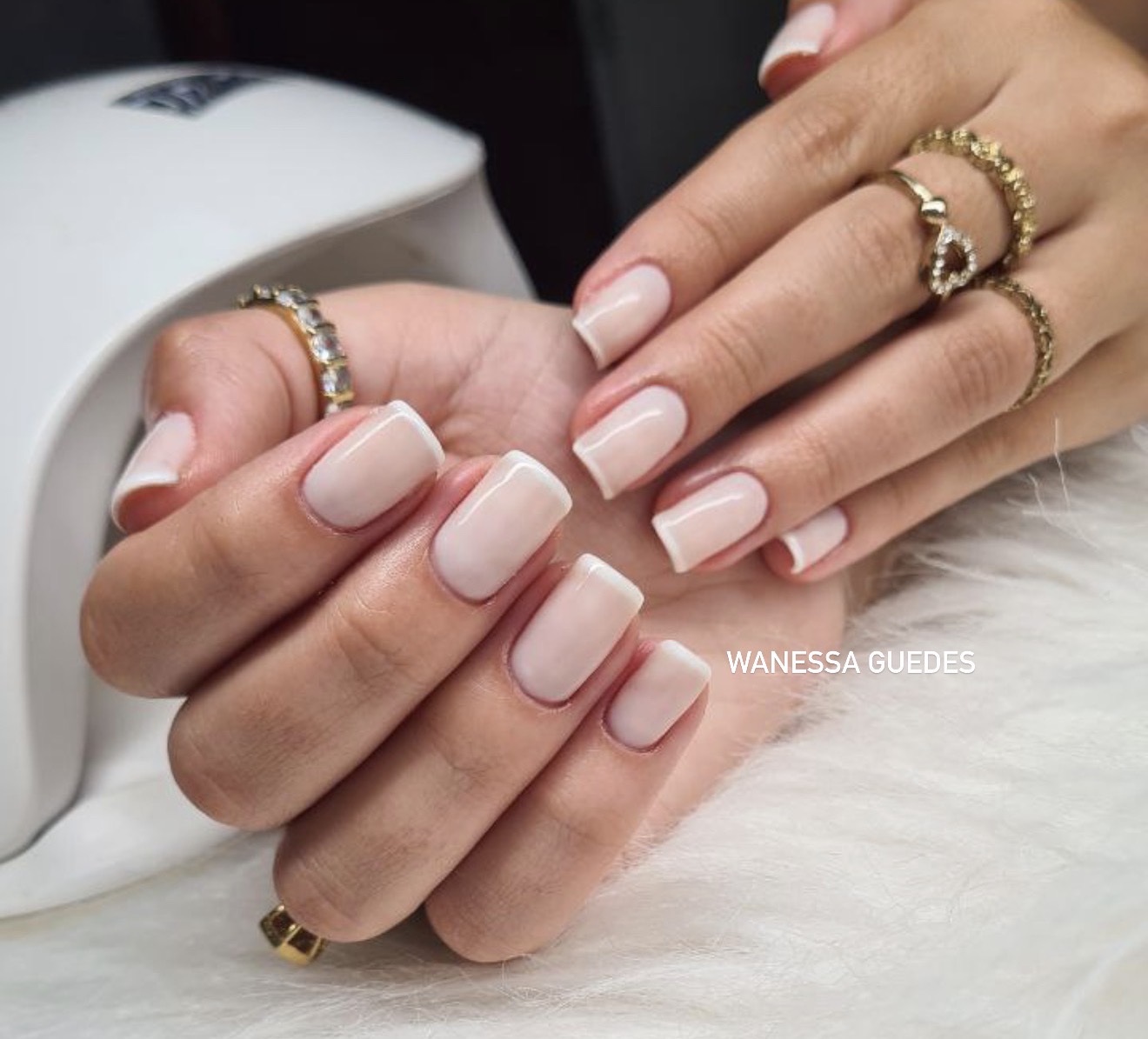 Curso completo de especialização em esmaltação francesinha em gel