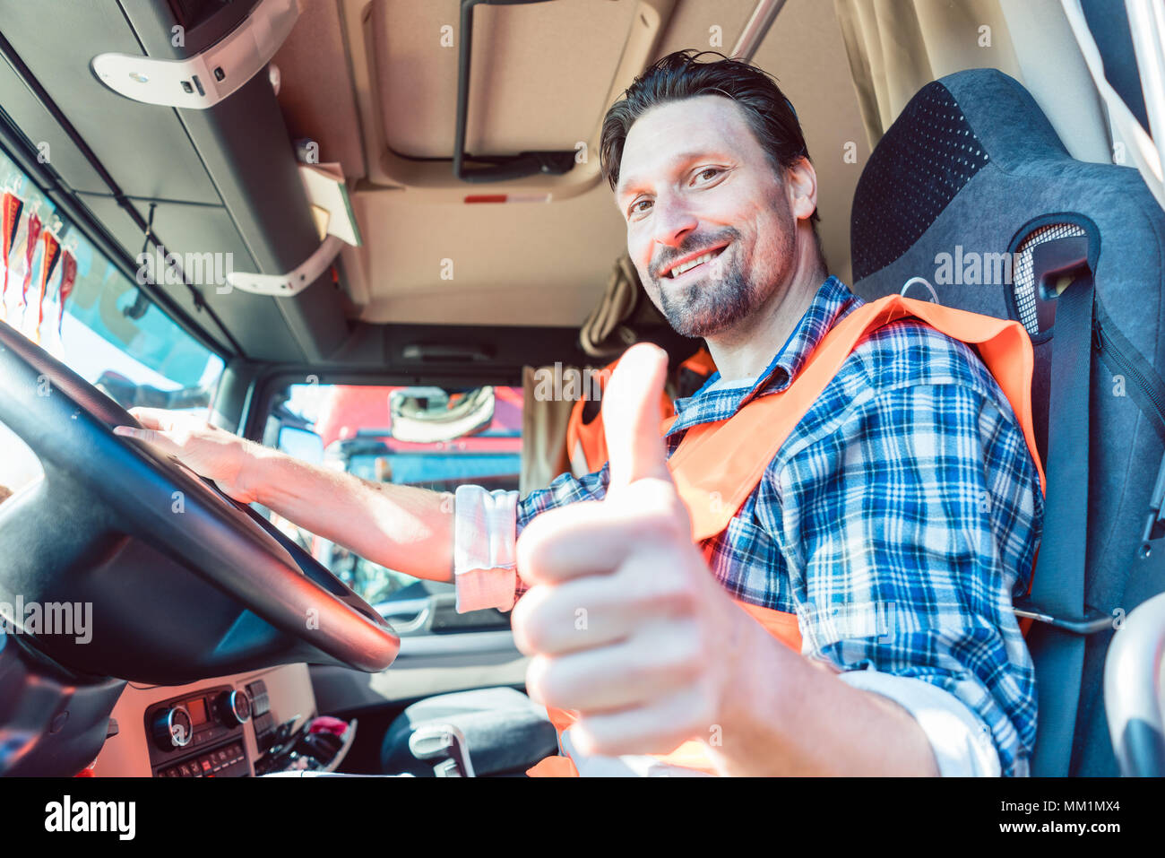 ¿Quieres Ser Camionero En España? ¡Esto Es Lo Que Ganarás! - z9648ny