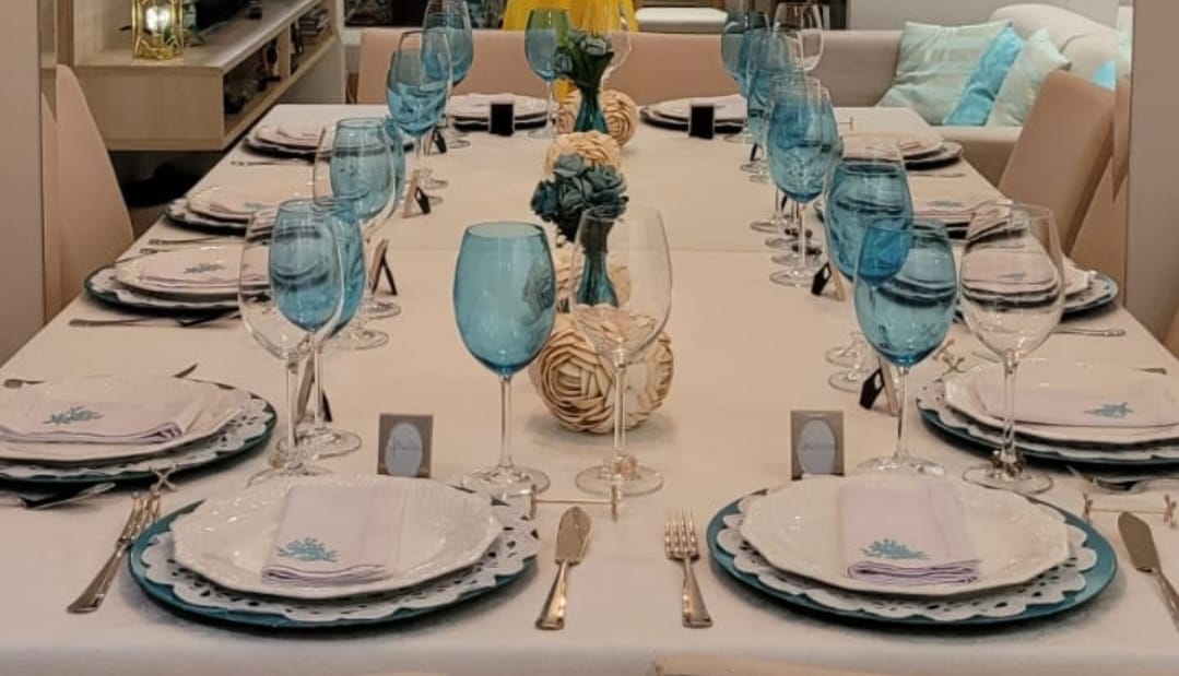 Mesa Posta: A arte de receber com elegância e delicadeza.