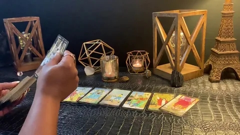 🌟 Acuario y Tauro En El Amor 💑 - Lectura de Tarot: +34 911 235 01...