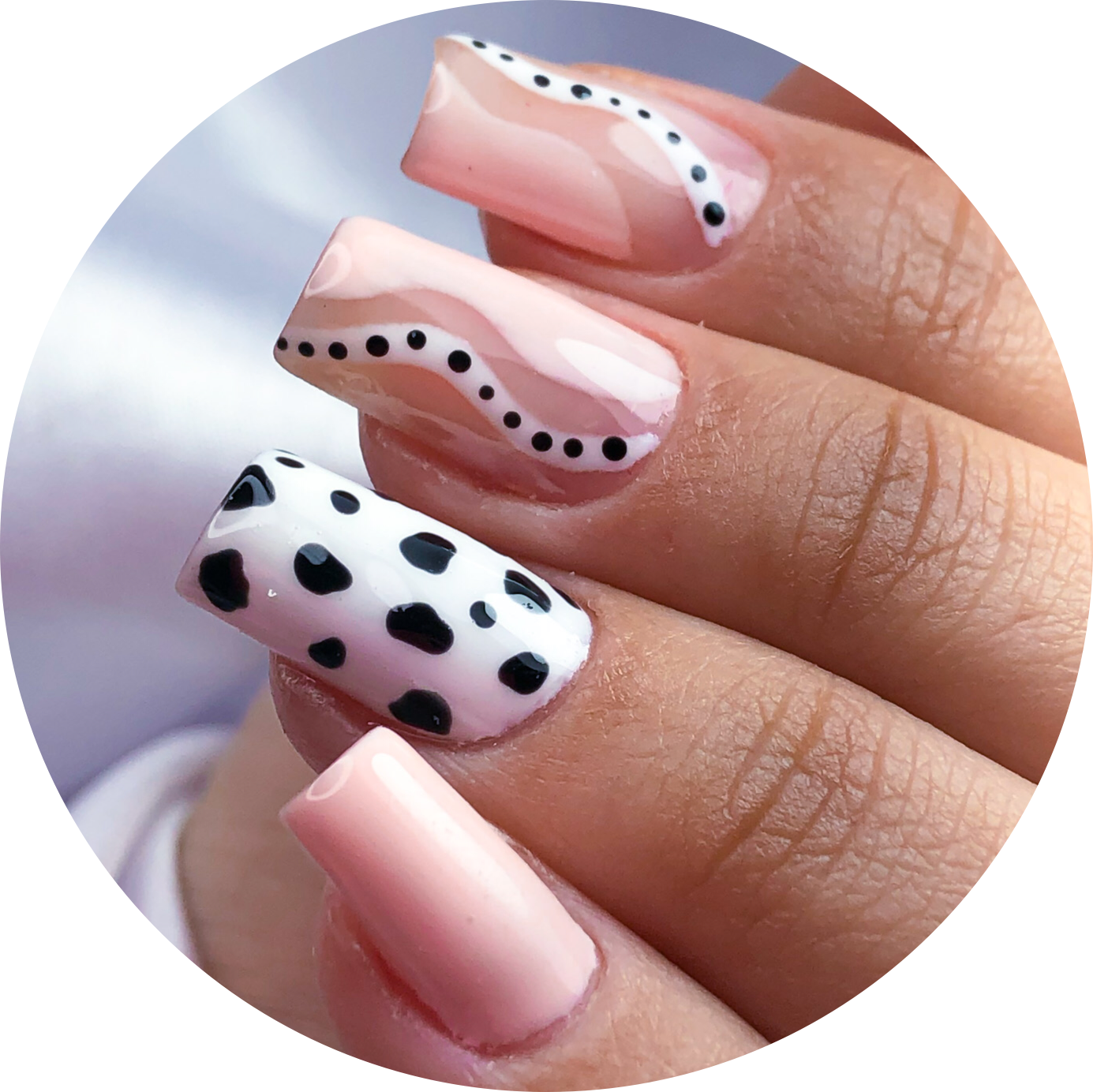 Imagem de capa para o Curso online Nail Arte Tendências do Pinterest 