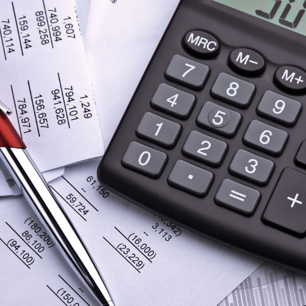 Imagem de capa para o Curso online Matemática Financeira