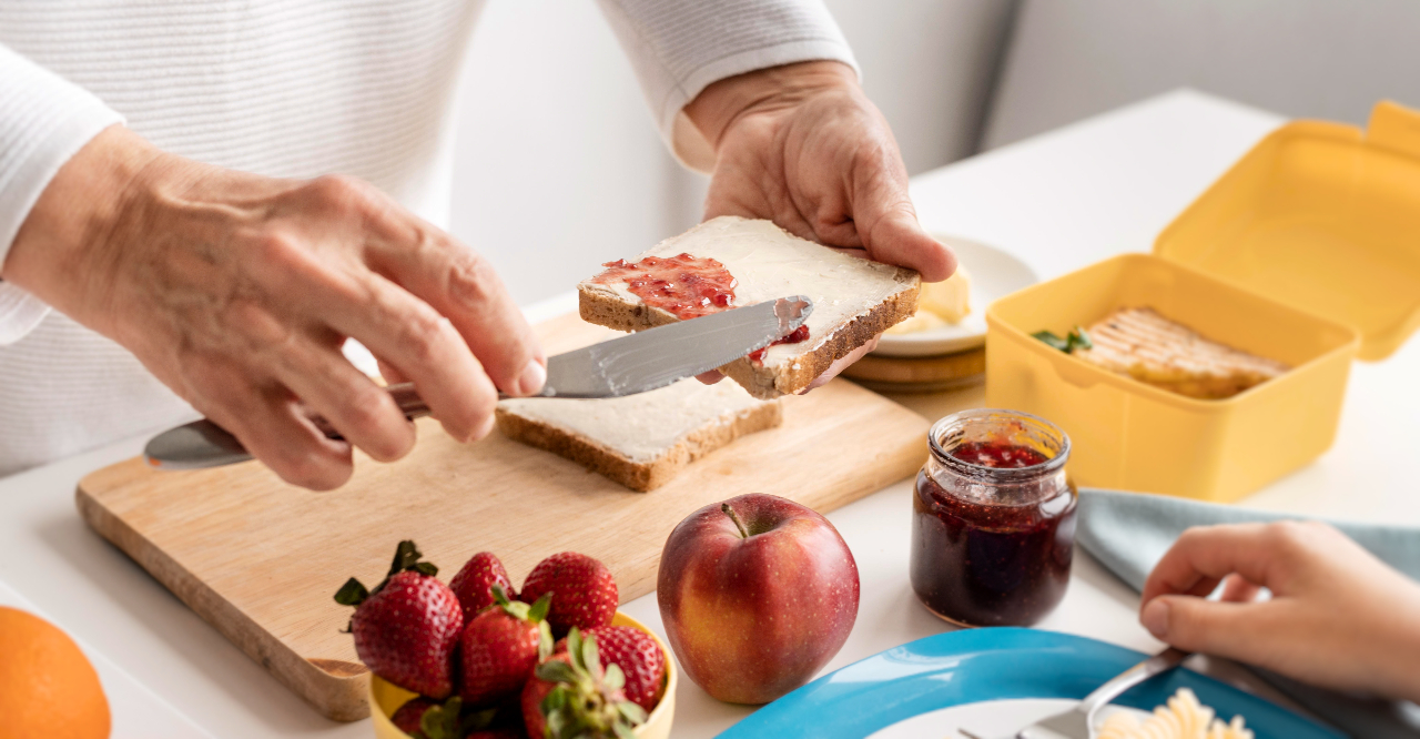 Imagen de portada para Curso online Curso de Nutrición en Adultos mayores