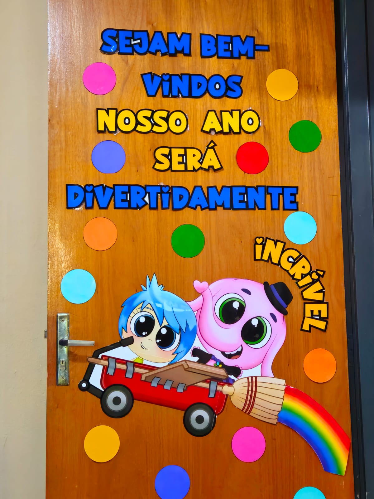 PAINEL VOLTA ÀS AULAS DIVERTIDAMENTE 🌈 ✨*