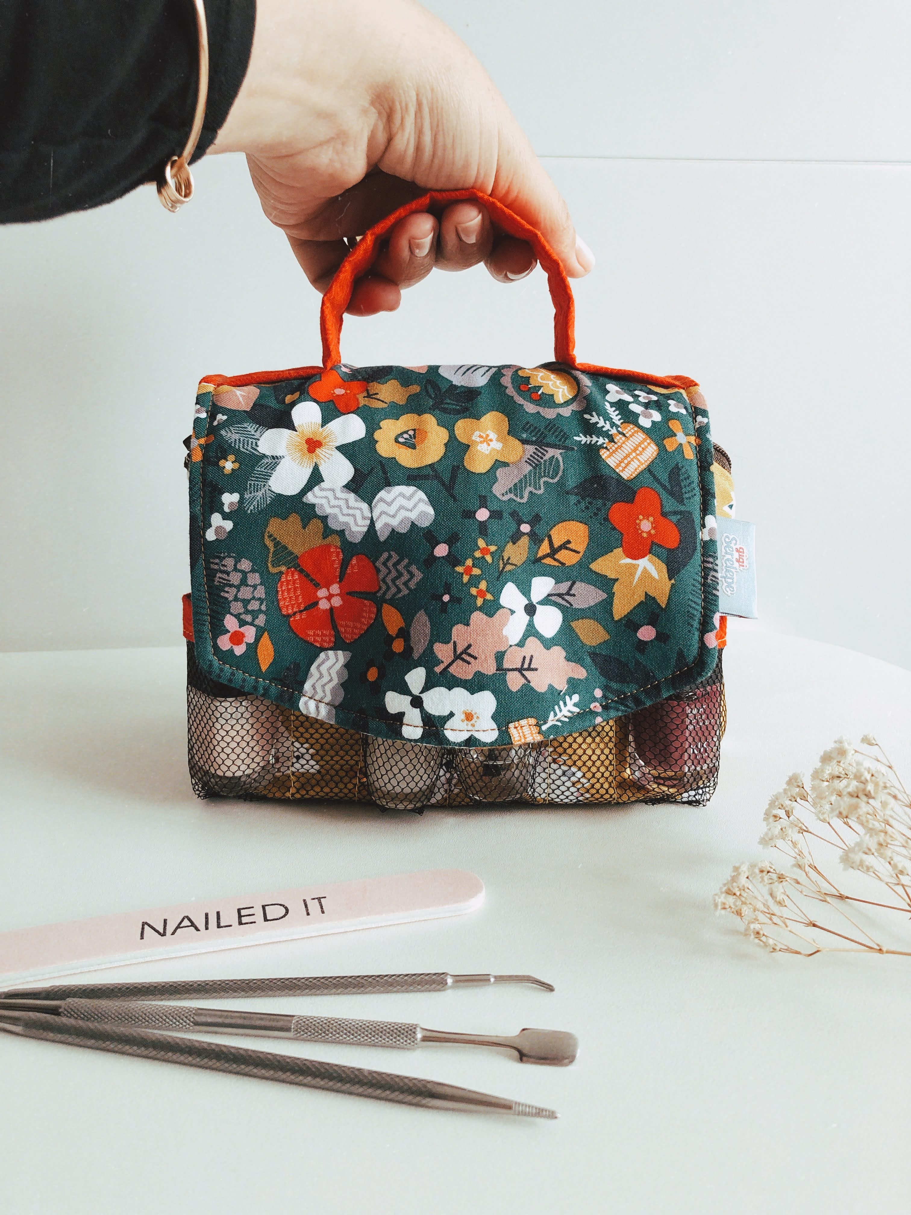 Kit Manicure • Vídeoaula