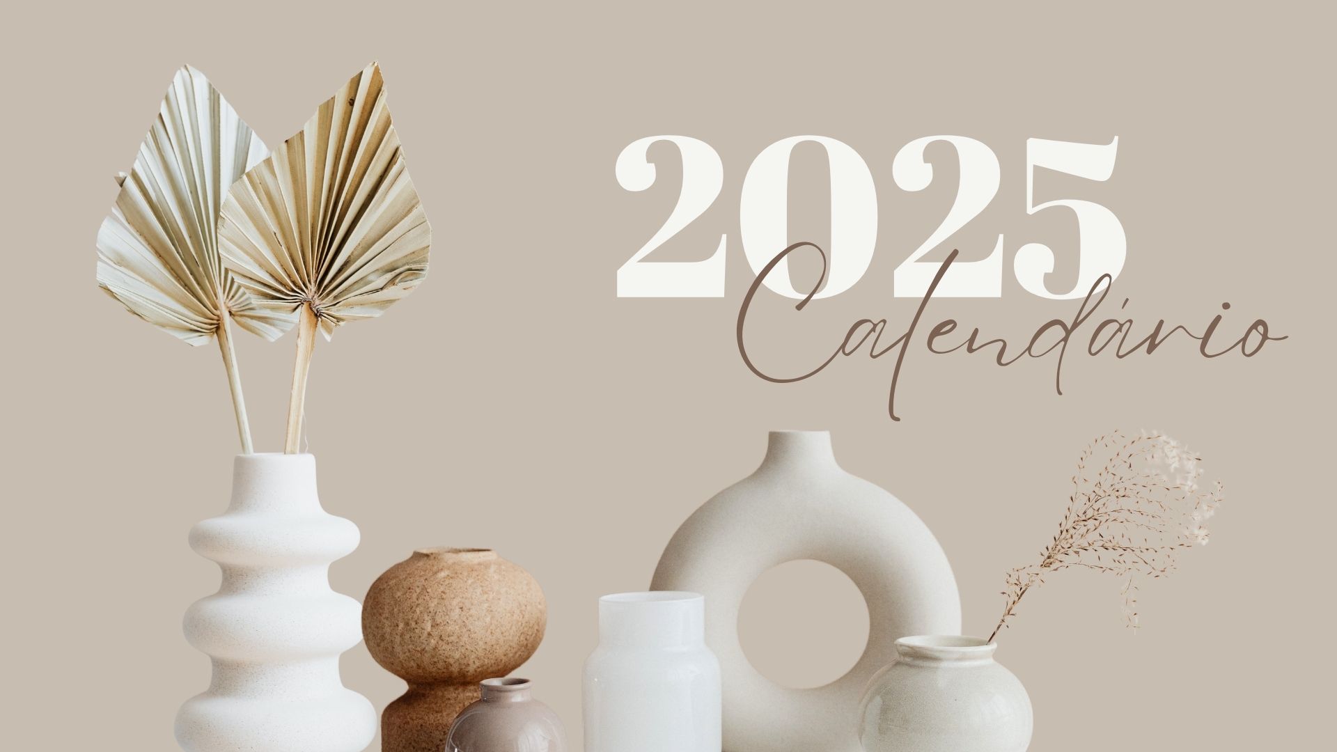 Calendário Mensal com Foto Estética - Bege Cremoso 2025