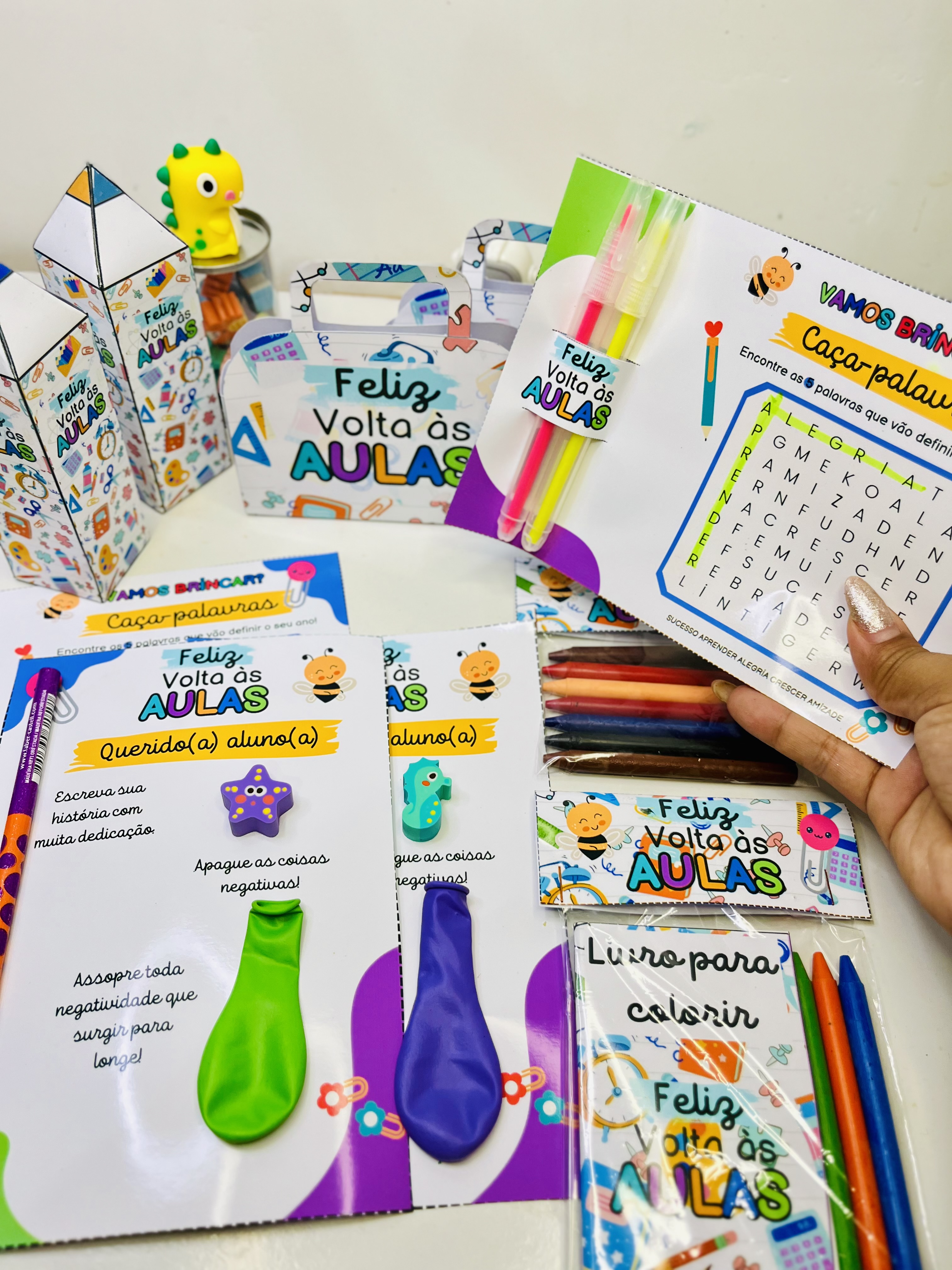 LEMBRANCINHA VOLTA ÀS AULAS- CAÇA PALAVRAS