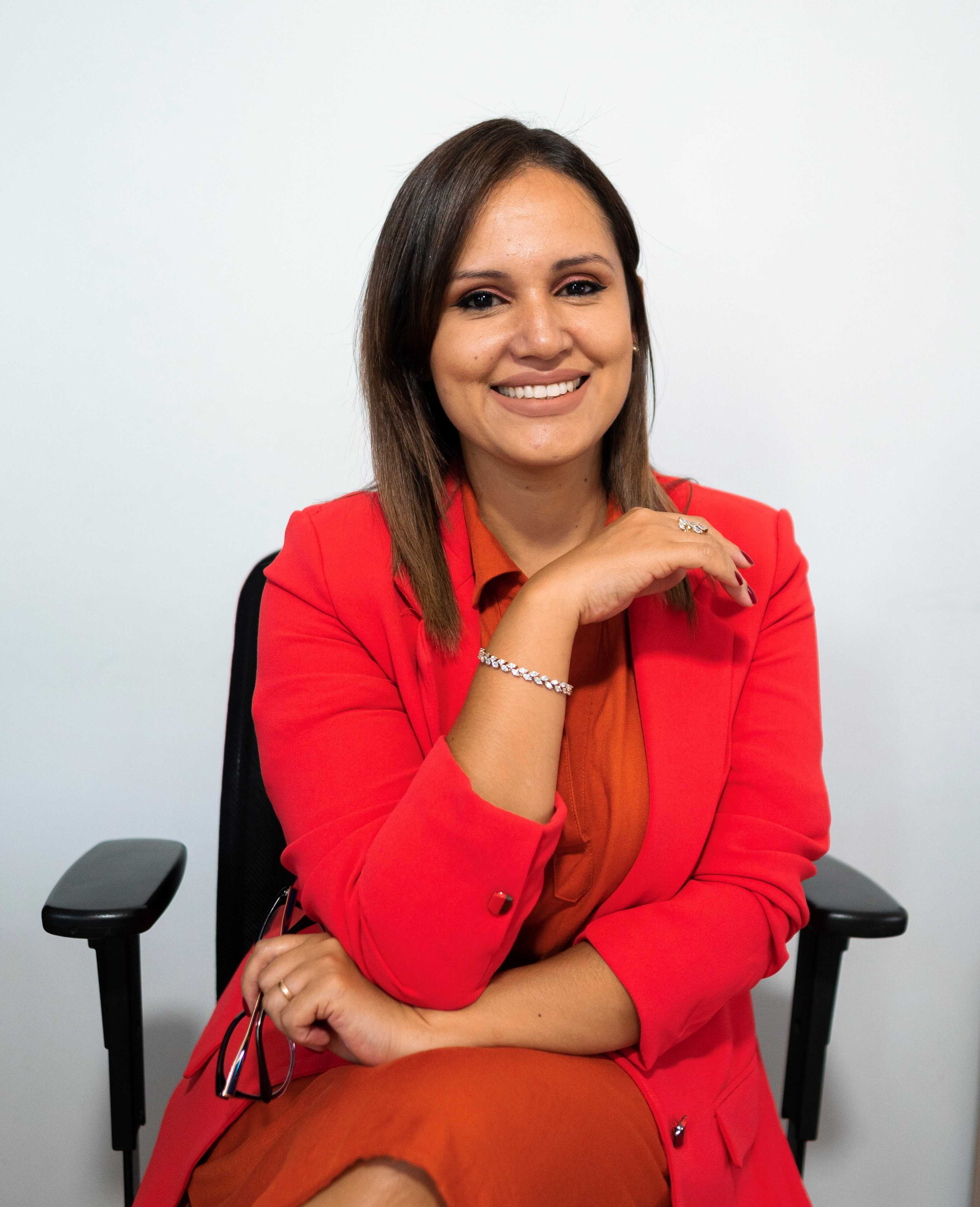 Ana Motta - Psicanalista