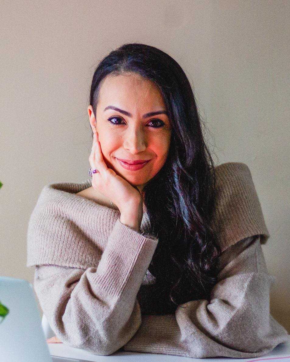 Elisa Farias