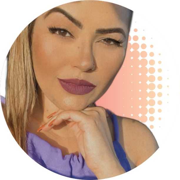 Aline Carvalho