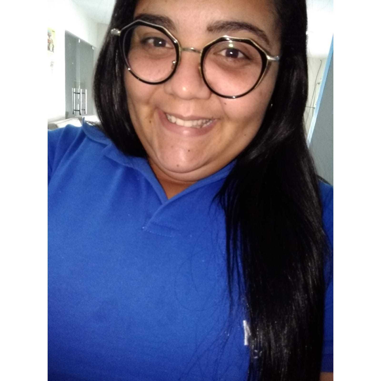 Anna Ferreira 