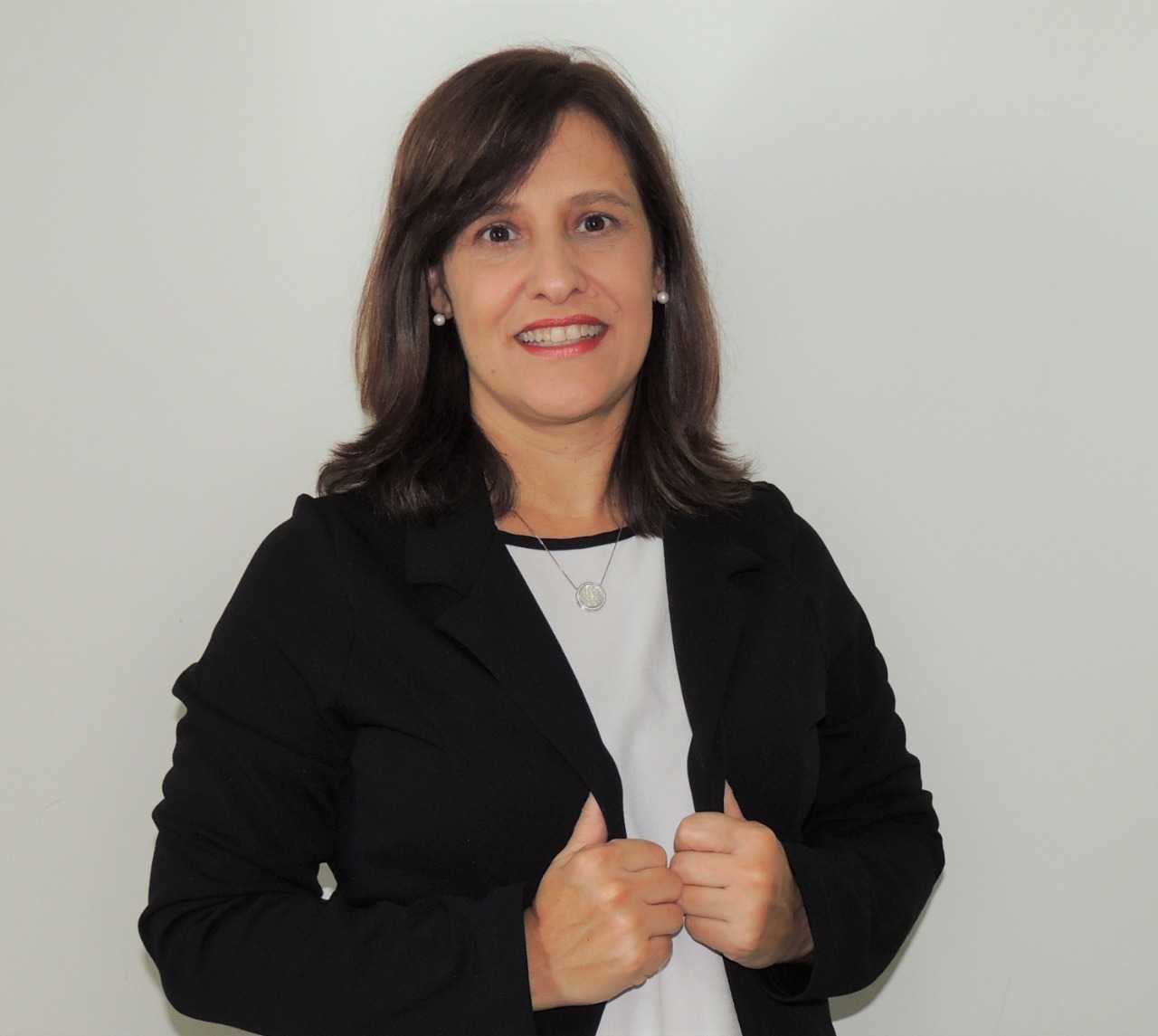 PATRICIA CURVELO