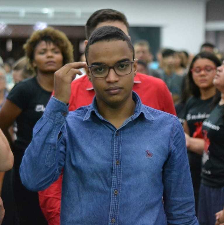 Foto do Professor Lucas Silva