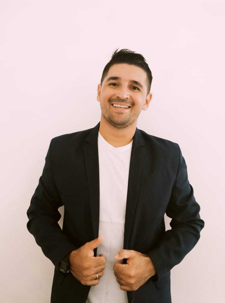 André Cândido