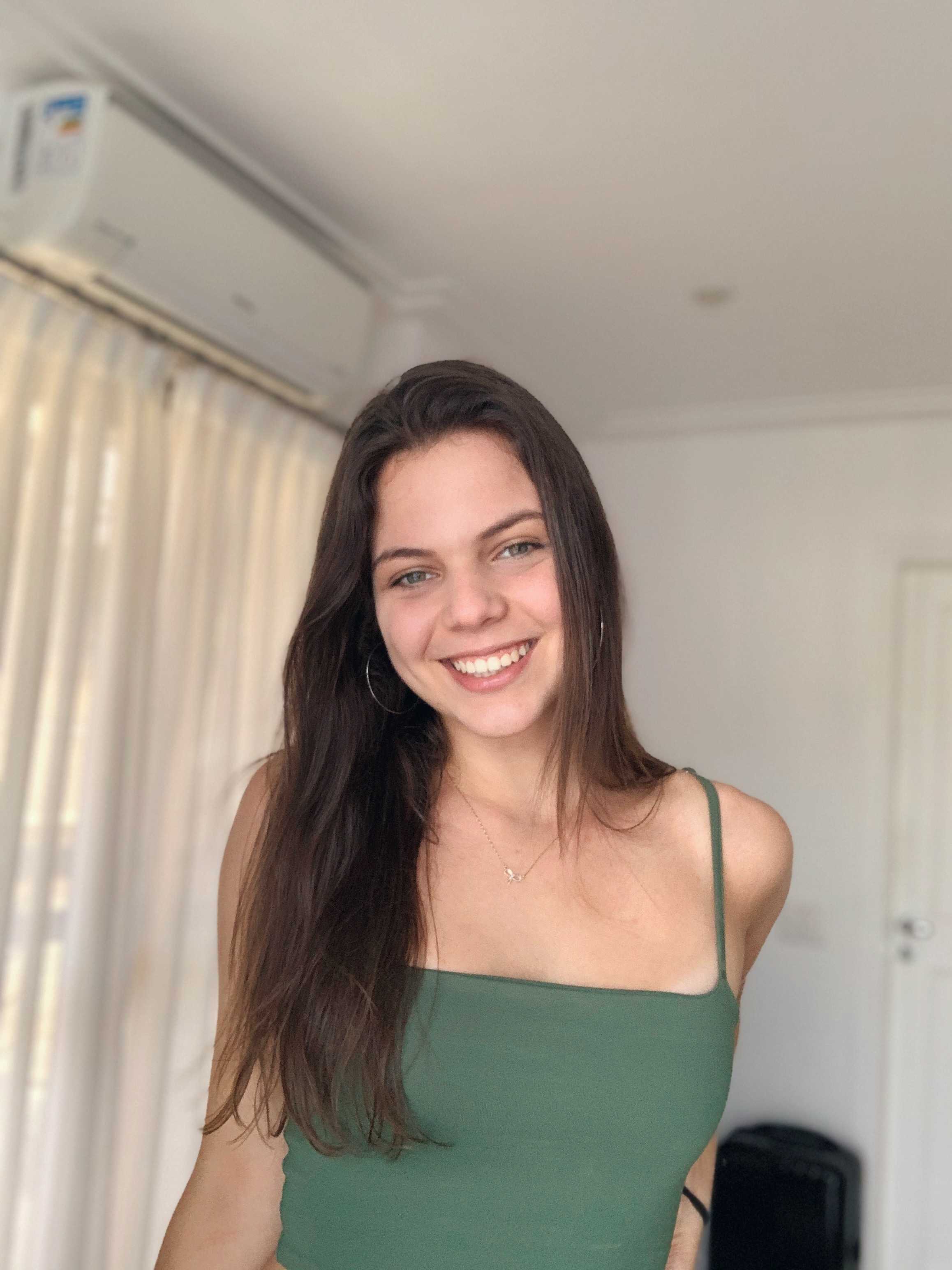 Ana Beatriz Resende