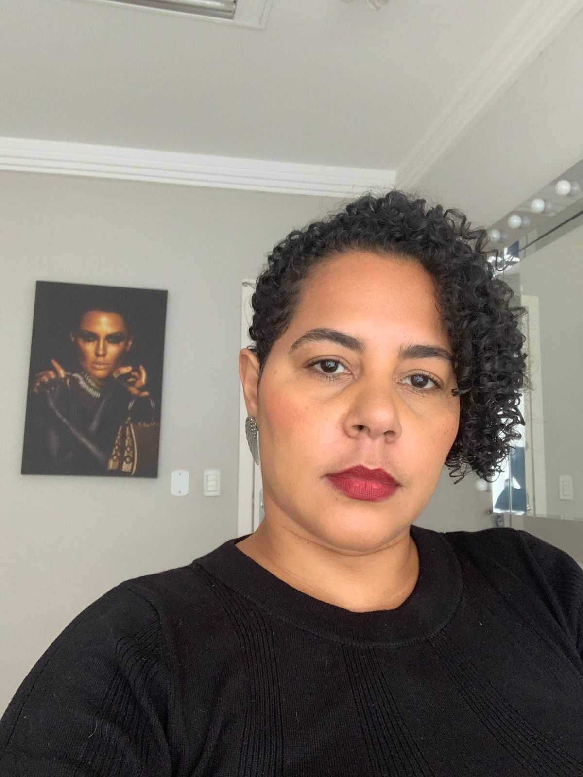 ABORDAGEM CONSULTIVA - TREINAMENTO PARA RECEPCIONISTAS DA ÁREA DA BELEZA — imagem 2
