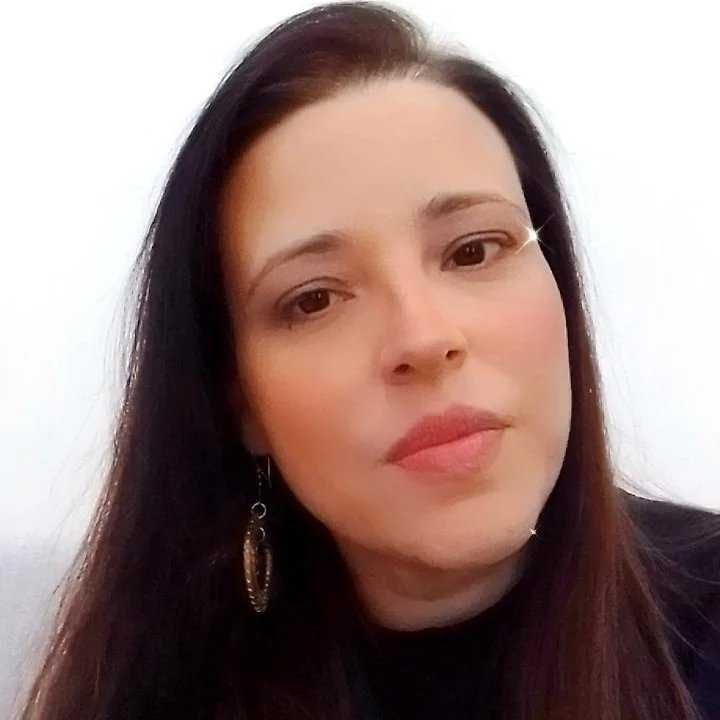 Ana Maria Gomes Blanco Ferraz