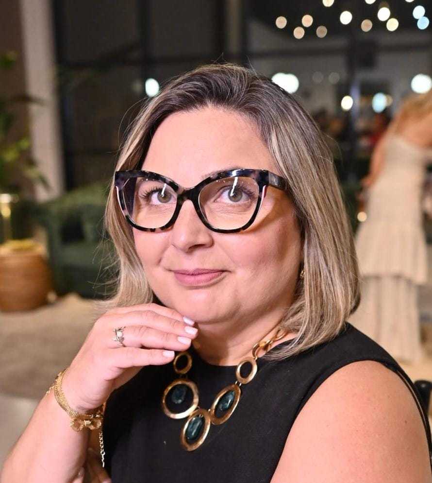 Foto da Dra. Denise Meira de Castro Santana