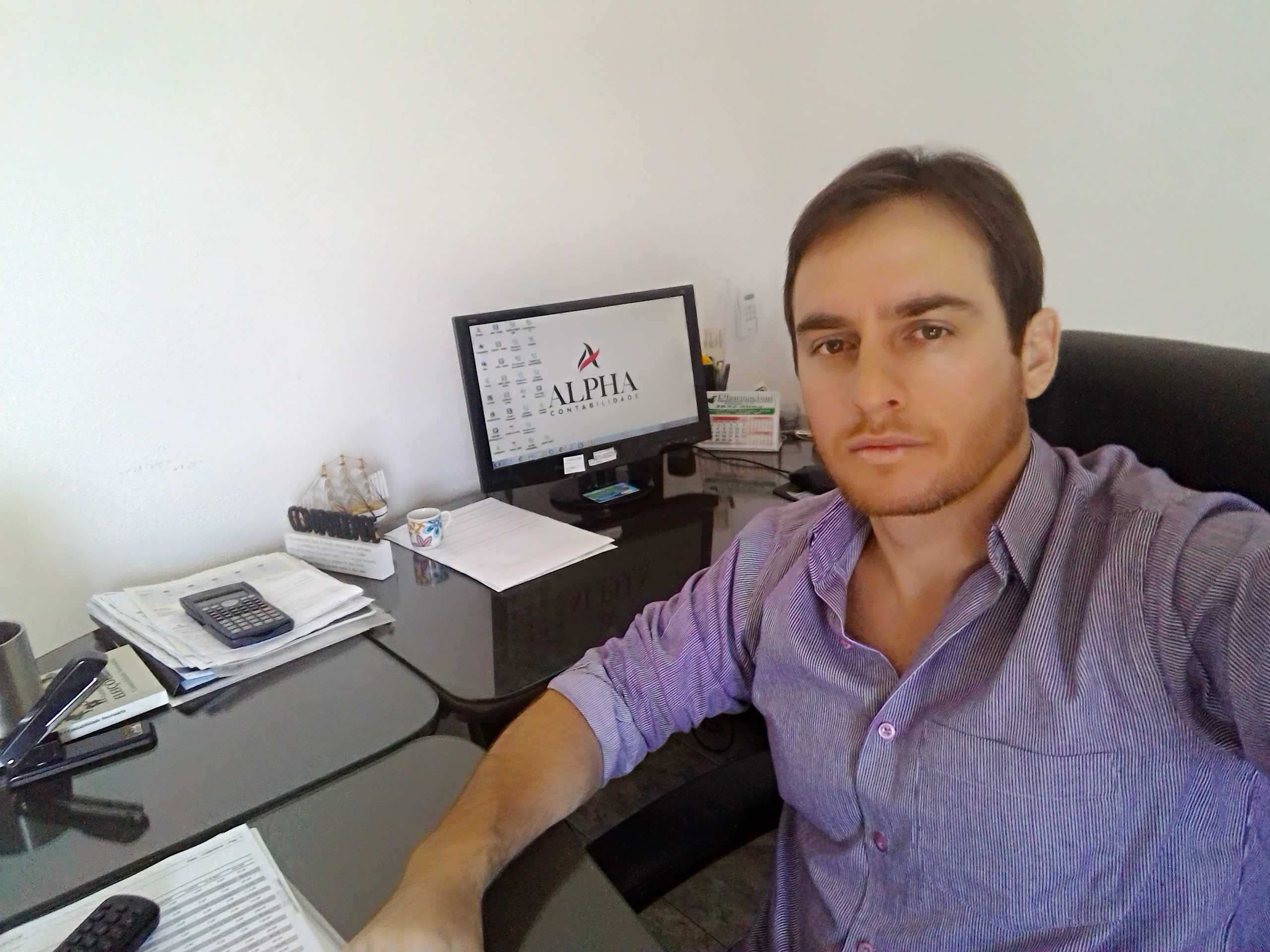 EDER CARLOS DOS REIS SILVA