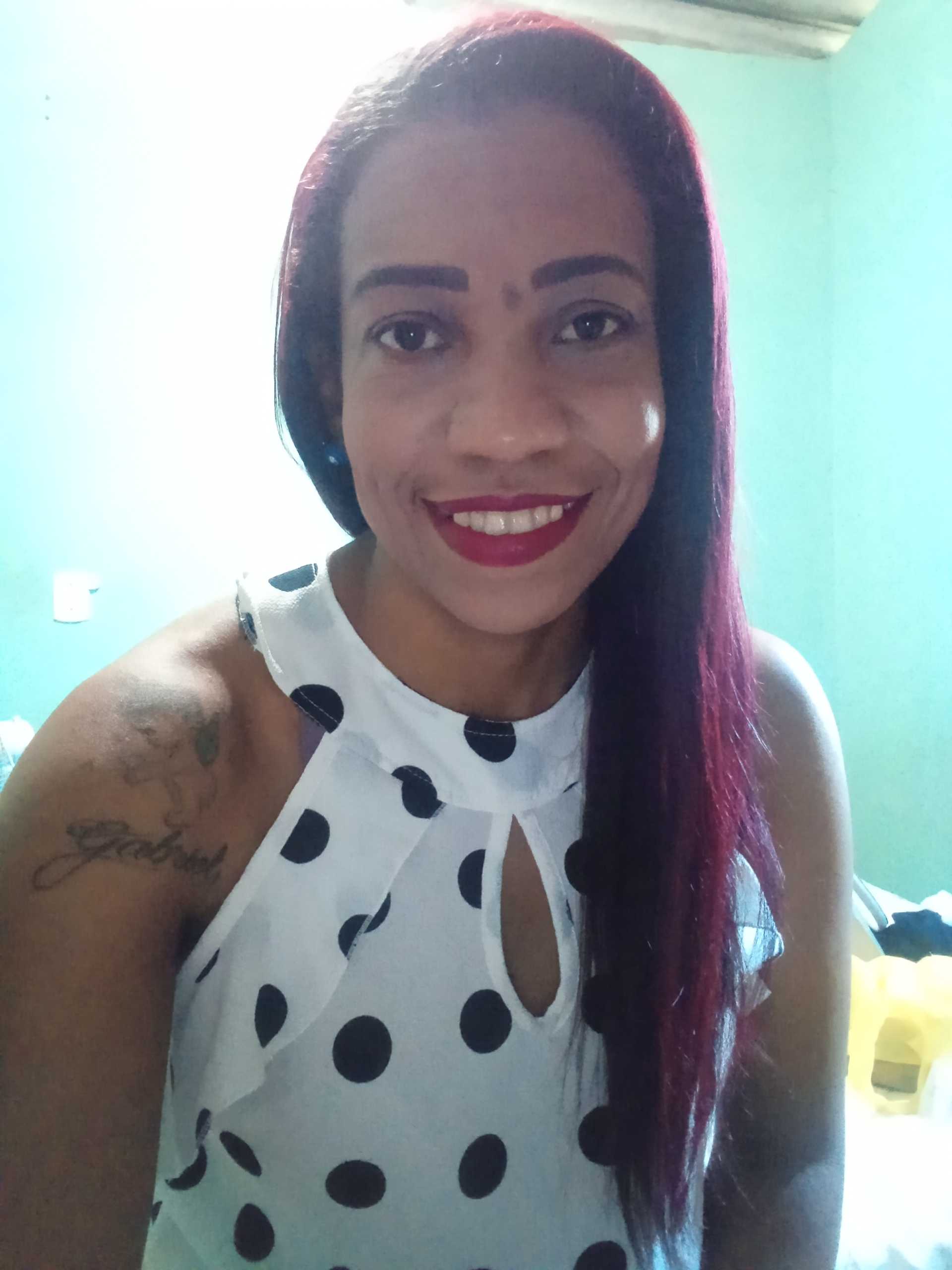 elisane lopes santos