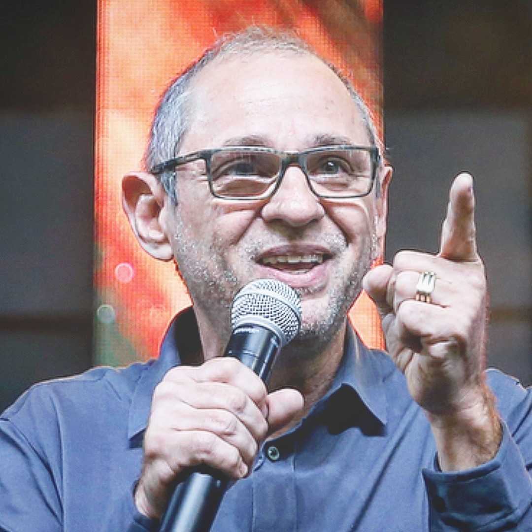 Foto do autor CEM POR UM Produções Artísticas Ltda.