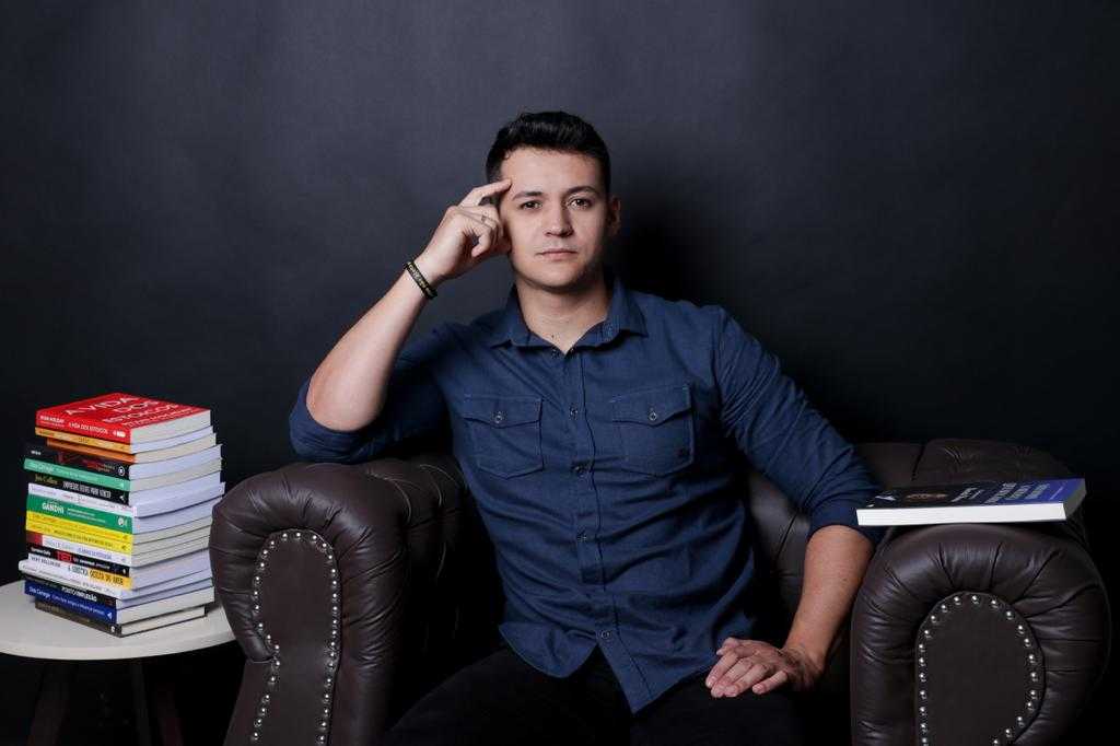 VICTOR