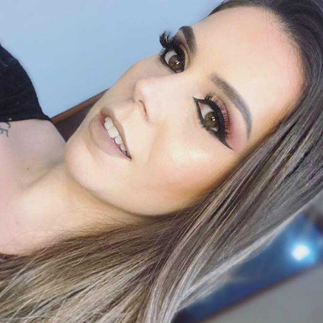 Carol Mota Make up