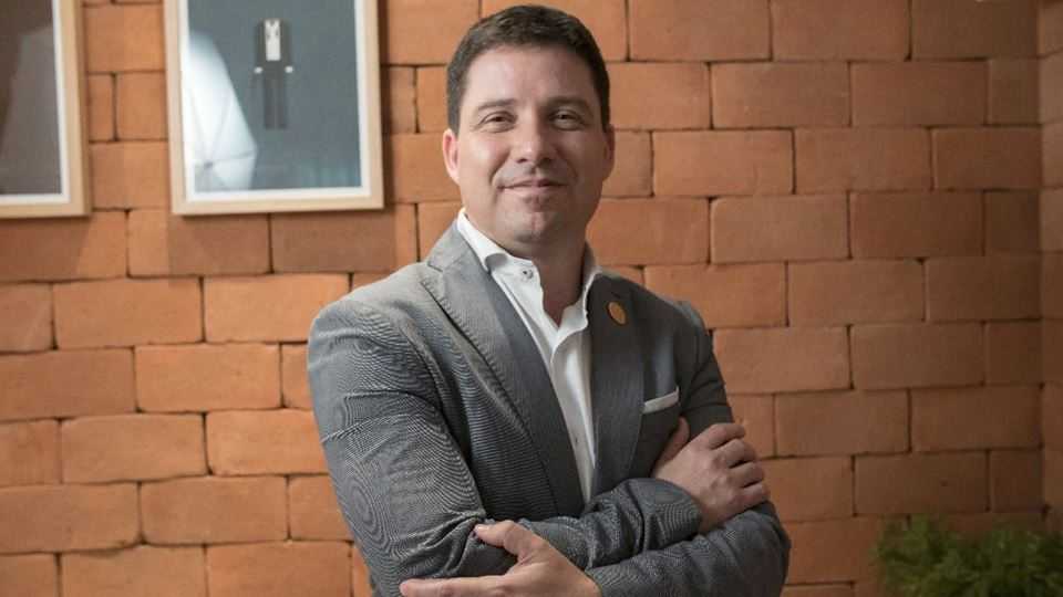 MARCOS PAULO MARQUES