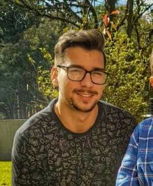 Junior